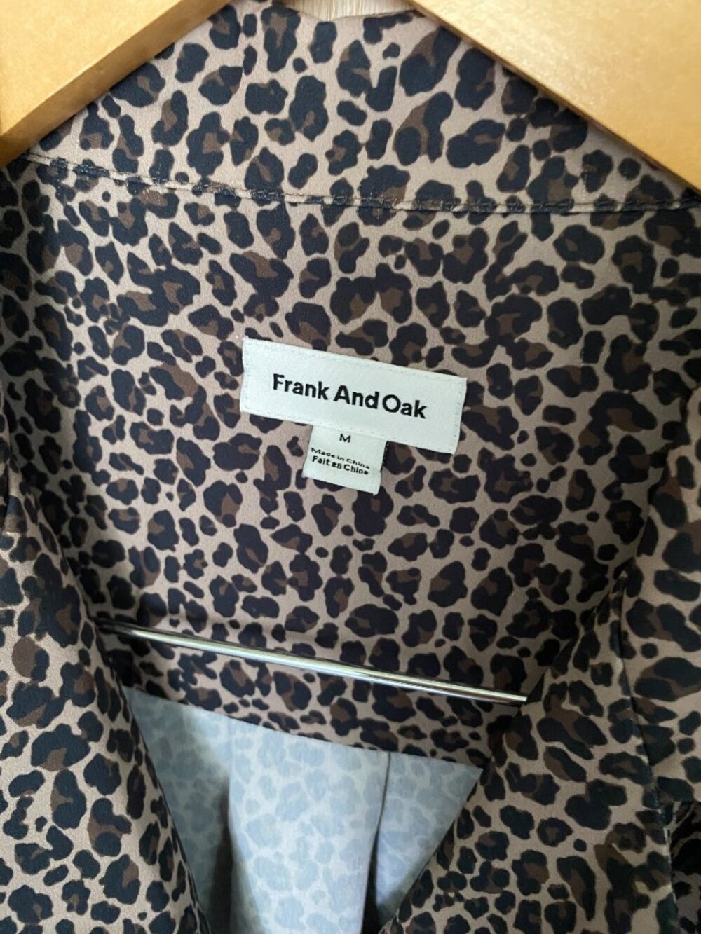 Leopard buttoned blouse - Picture 3 of 4
